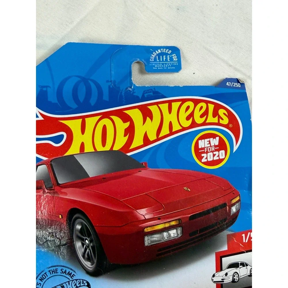 Hot Wheels 89 Porsche 944 Turbo Red 2020 New Models 47/250 Diecast Car GHB52
